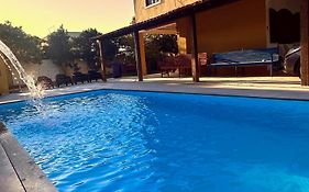 Residencial Bacelar -Piscina Privativa Ar condicionado, Sinuca, Churrasqueira Wi-Fi 500mb - Praia 1km